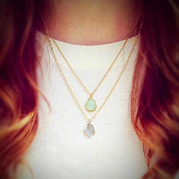 Kendra Scott Jewelry - Kendra Scott Chalcedony Kiri necklace